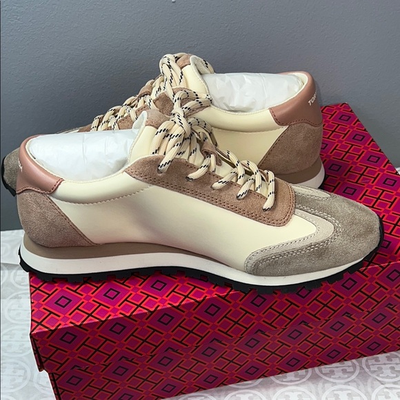 Tory Burch vintage nylon sneaker plain weave clr;malva-/orzo/pink moon. ordA(21) - Picture 6 of 9